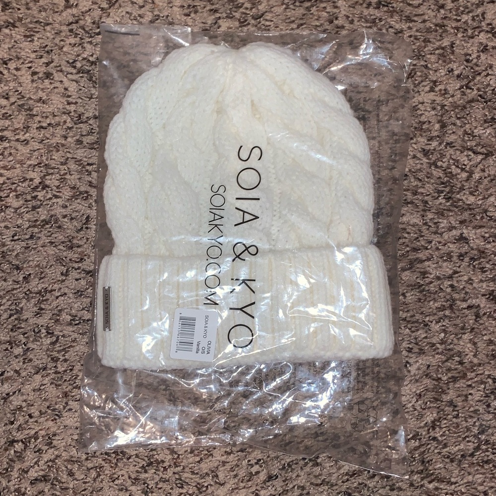 Soia & Kyo Vanilla Beanie